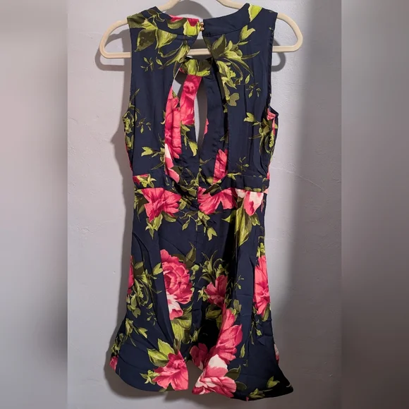 🌙 Xtaren Floral Mini Dress in Navy and Pink - Picture 4 of 8